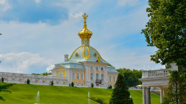 Rusya Peterhof Sarayı St.Petersburg yaz saati — Stok fotoğraf