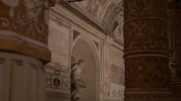 Historic Palazzio Vecchio view from inside — Stock Video