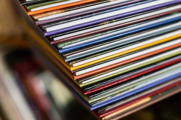 Montón Libros Coloridos Cerca Montón Libros Multicolores Cerca Vista Columna — Foto de Stock