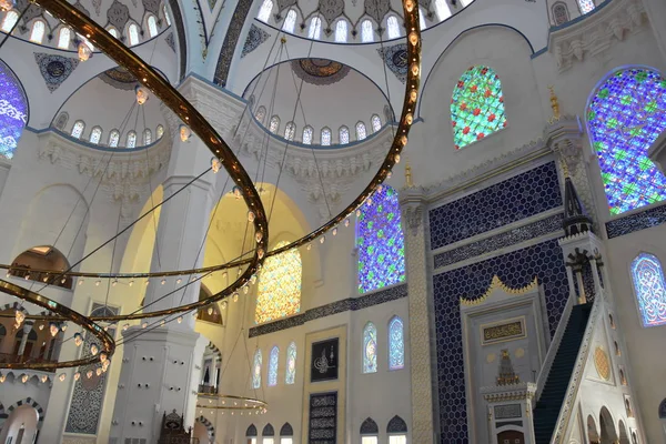 Innenraum Der Camlica Moschee Istanbul — Stockfoto