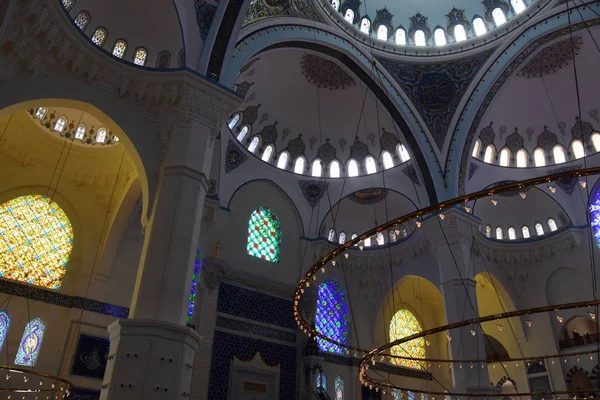 Innenraum Der Camlica Moschee Istanbul — Stockfoto