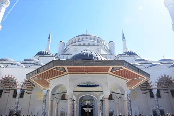 Interiør Camlica Mosque Stanbul Tyrkiet - Stock-foto