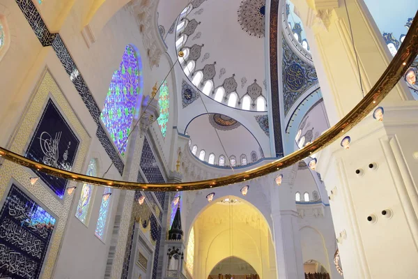 Innenraum Der Camlica Moschee Istanbul — Stockfoto