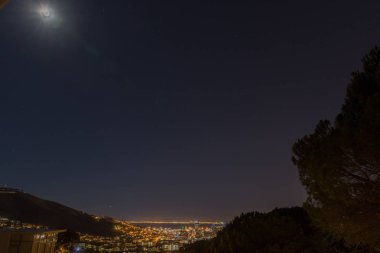 Cape Town içinde geceleri görüntülemek