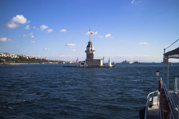 Vue Ensoleillée Tour Vierge Istanbul Turquie Kiz Kulesi Symbole Istanbul — Photo