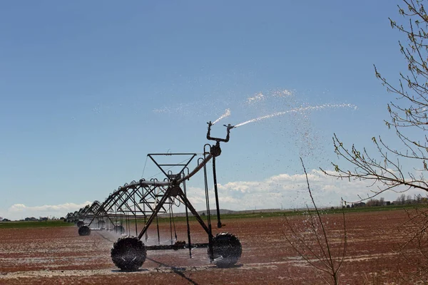 Watering Dry Fields — Stock Photo, Image