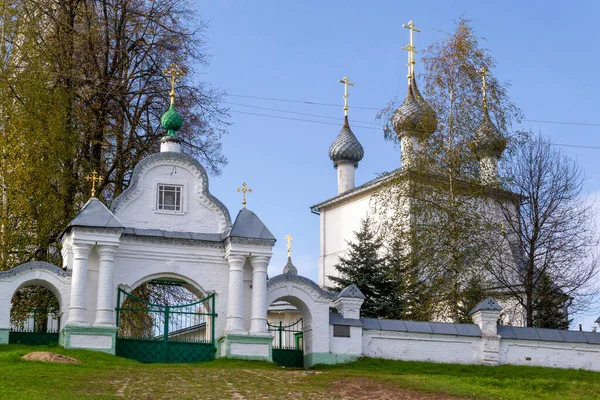 基督教会一般观点Sudislavl Kostroma地区 俄罗斯 — 图库照片