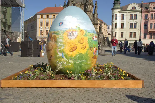 Olomouc şehrinde paskalya yumurtası. Çek Cumhuriyeti