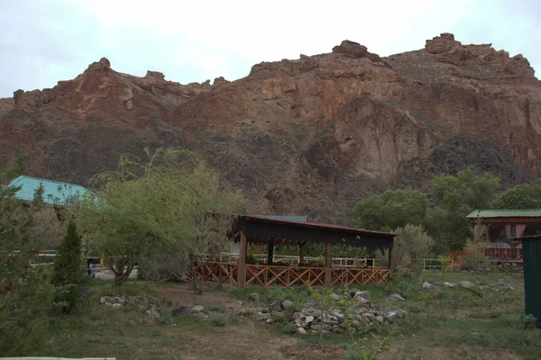 Sharyn Canyon, Kazahsztán-május 3, 2019: Canyon Walk — Stock Fotó