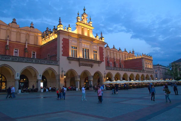 Krakow, Polonya 1 Haziran 2019: Şehir eski şehir, rynek glowny