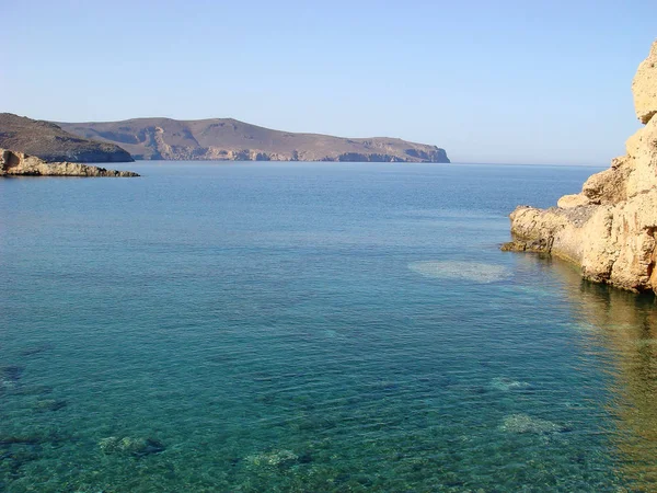 Strand in Kreta Insel Karoumes Hintergrund Tapete Kleingedruckte — Stockfoto