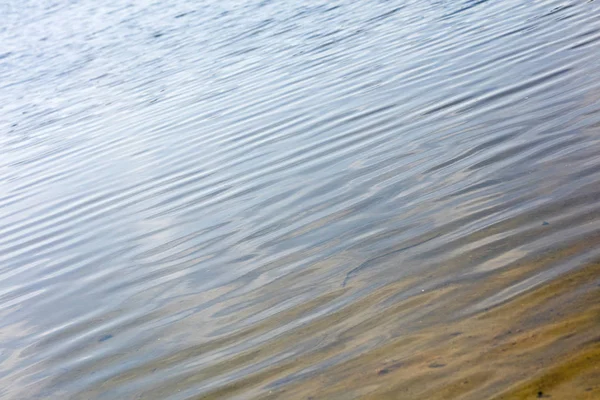 Lago Brombachsee con sorprendente foresta selvaggia e campeggio estivo tende vacanze sfondo fine arte in prodotti di alta qualità stampe cinquanta megapixel Absberg — Foto Stock