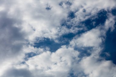 Dreamy yaz gökyüzü hiçbir düzenleme 50 megapiksel