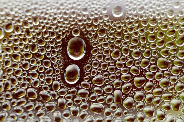 Vízcseppek makró egy műanyag palack 50 megapixeles — Stock Fotó