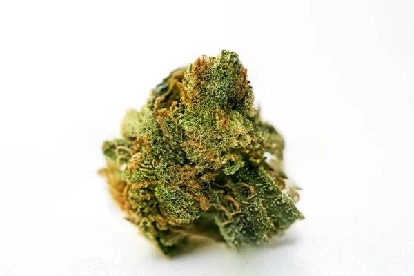 Cannabis Bud aardbei Haze close-up achtergrond focus Stuck pri — Stockfoto