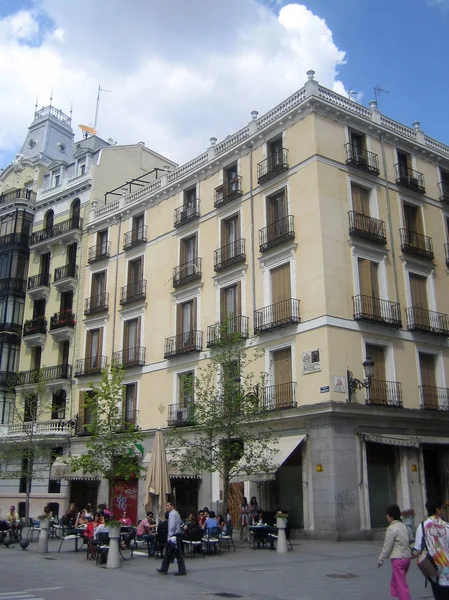 Макріт, Іспанія-12 серпня 2007: вигляд на центр Найпопулярніші місця на — стокове фото
