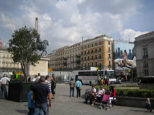 Madrit, Espanha - 12 de agosto de 2007: Vista dos principais lugares do centro — Fotografia de Stock