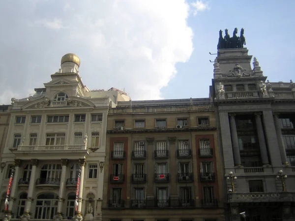 Madrit, Spain - 12 August 2007: View of the center top places on — Stock Photo, Image