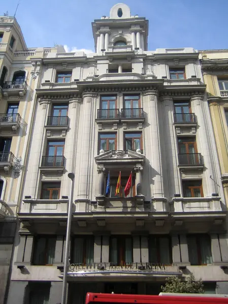 Madrit, Spain - 12 August 2007: View of the center top places on — Stock Photo, Image