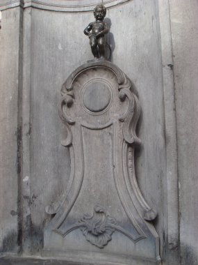 Belçika, Brüksel - 12 Ağustos 2008: Yaya olarak orta saha