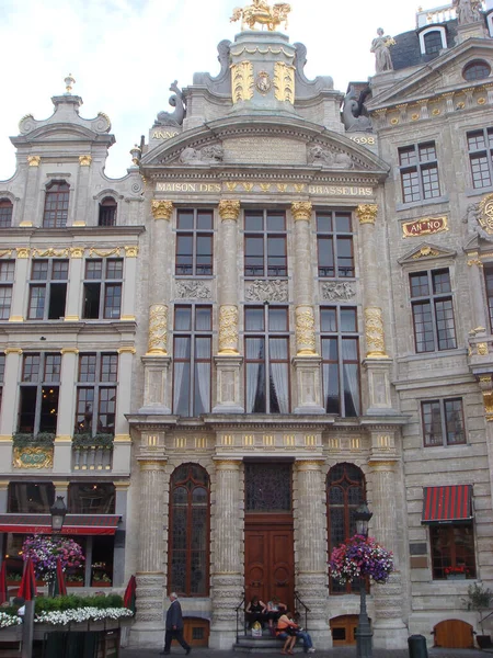 ベルギー,ブリュッセル- 2008年8月12日:徒歩で中心部のトップの場所 — ストック写真