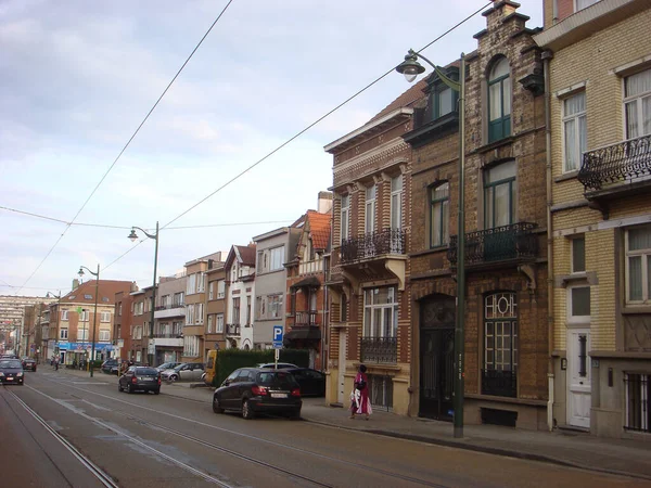 Belgien, Brüssel - 12. August 2008: Spitzenplätze im Zentrum zu Fuß — Stockfoto