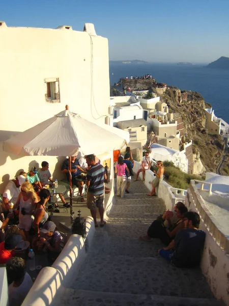 2007年8月22日 星期一 在希腊圣托里尼探索该岛的徒步复古背景即时打印 — 图库照片