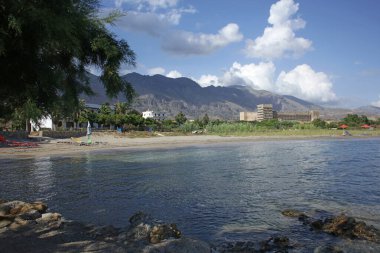 Creta Adası 'ndaki Beach Frangokastello Modern yaz arka plan covid-19 sezon baskısı