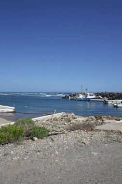 Creta Adası 'ndaki Beach Frangokastello Modern yaz arka plan covid-19 sezon baskısı