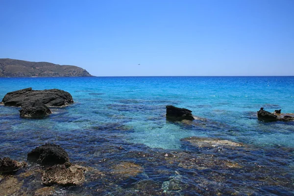 Kerdodasos Strand Betong Privat Blå Lagun Paradis Röd Sand Kust — Stockfoto