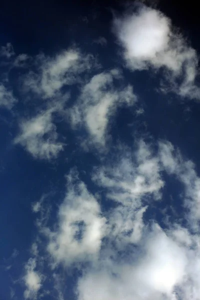 Sommerhimmel Mit Wolken Hintergrund Moderne Hochwertige Drucke Fünfzig Megapixel — Stockfoto