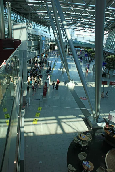 Dusseldorf Alemania Viernes 2020 Aeropuerto Internacional Viajando Virus Corona Covid — Foto de Stock