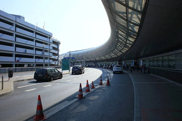 Dusseldorf Alemanha Sexta Feira 2020 Aeroporto Internacional Viajando Corona Vírus — Fotografia de Stock