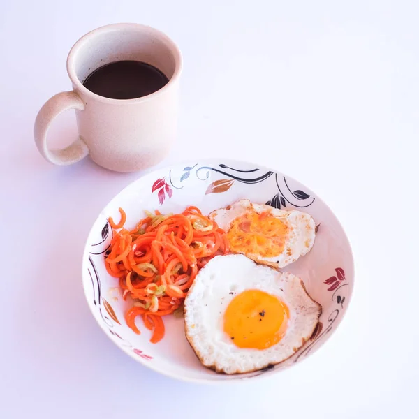 Set Healthy Food Fried Egg Minced Carrot Blackberry Juice — Stock Photo, Image