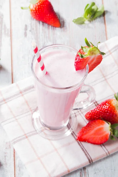 Lait Frais Fraise Sur Table Bois Cocktails Protéinés Variés Aux — Photo