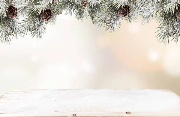 クリスマス お祝いはテキストのためのフリースペースで背景をぼかす — ストック写真