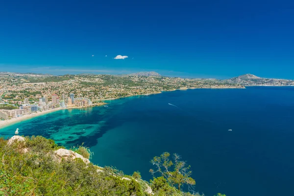 Utsikt över Calpe och stränder — Stockfoto