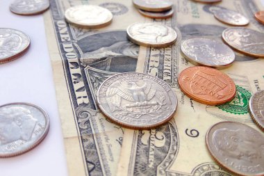 Dolar ABD arka plan Amerikalı çeyrek, bozuk para ve penny demir kapatın