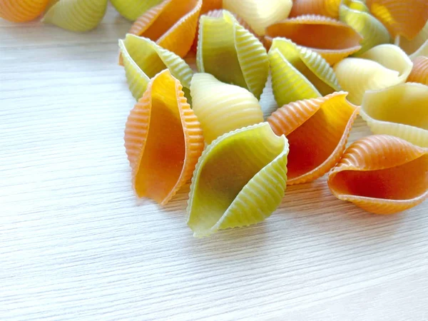 Italian Food Colored Uncooked Conchiglie Pasta Close Photography — Stock Photo, Image