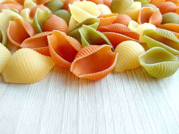 Italian Food Colored Uncooked Conchiglie Pasta Close Photography — Stock Photo, Image