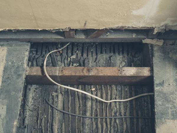 Cables Corriendo Debajo Las Tablas Del Piso Una Habitación Que —  Fotos de Stock