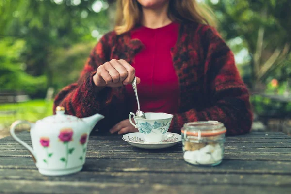 Young Woman Drinking Tea Outdoors Park Stirring Her Cup — Stock Photo, Image