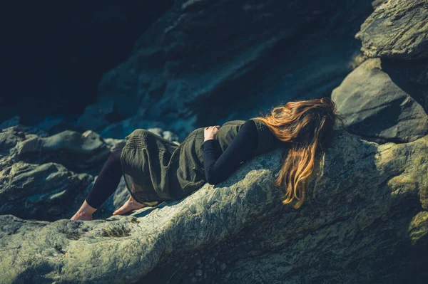 Young Pregnant Woman Lying Rock Sunshine — Stock Photo, Image