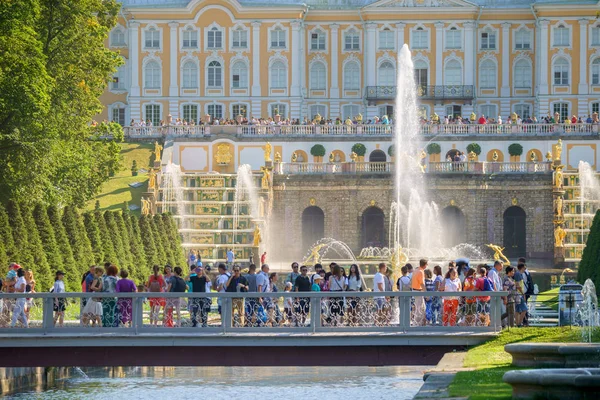 Sint Petersburg Rusland Juli 2018 Grand Trapsgewijs Perterhof Grootste Fontein — Stockfoto