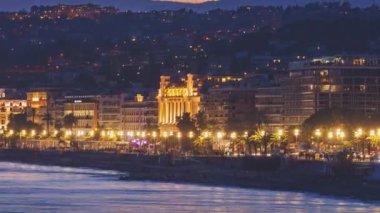 Nice, Fransa - 02 Kasım 2018: - 4k, zaman atlamalı, kıyı şeridi panoramik üzerinde dolgu, Nice, Fransa