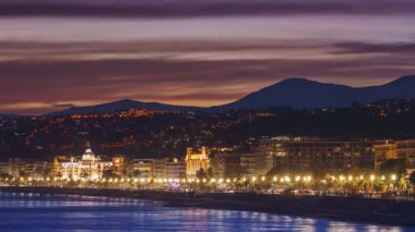 Nice, Fransa - 02 Kasım 2018: - 4k, zaman atlamalı, kıyı şeridi panoramik üzerinde dolgu, Nice, Fransa
