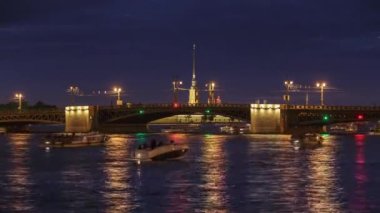 4k, açık Palace bridge, zaman atlamalı, Neva nehir, Saint-Petersburg, Rusya Federasyonu