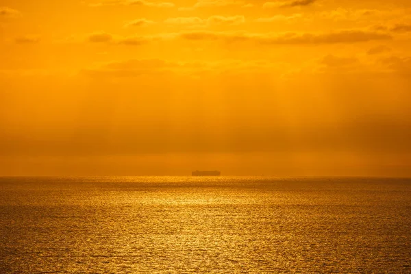 Schöner Sonnenuntergang Über Dem Mittelmeer Sonnenaufgang Mit Rotem Und Orangefarbenem — Stockfoto