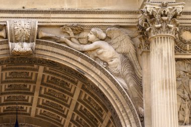 Porte d'Aix zafer takı ve dekorasyon öğelerinin