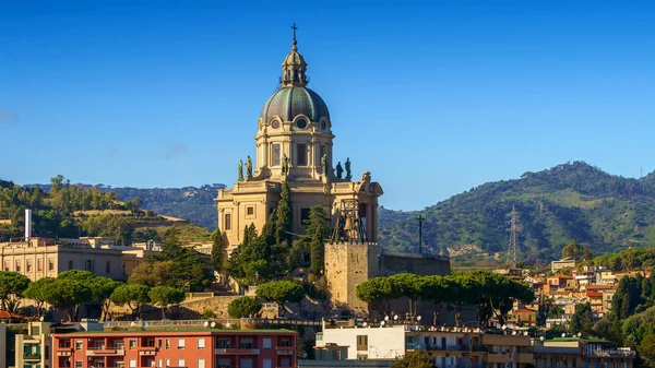 Panoramablick Auf Messina Tempel Christ King Sizilien Italien Stockfoto